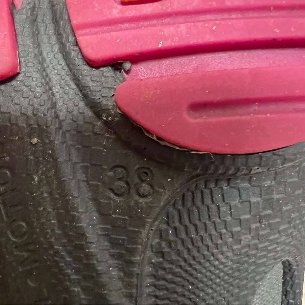 ECCO Grey Pink Mesh BIOM Performance Train Walking Sneakers‎ Size US 7.5 UK 38